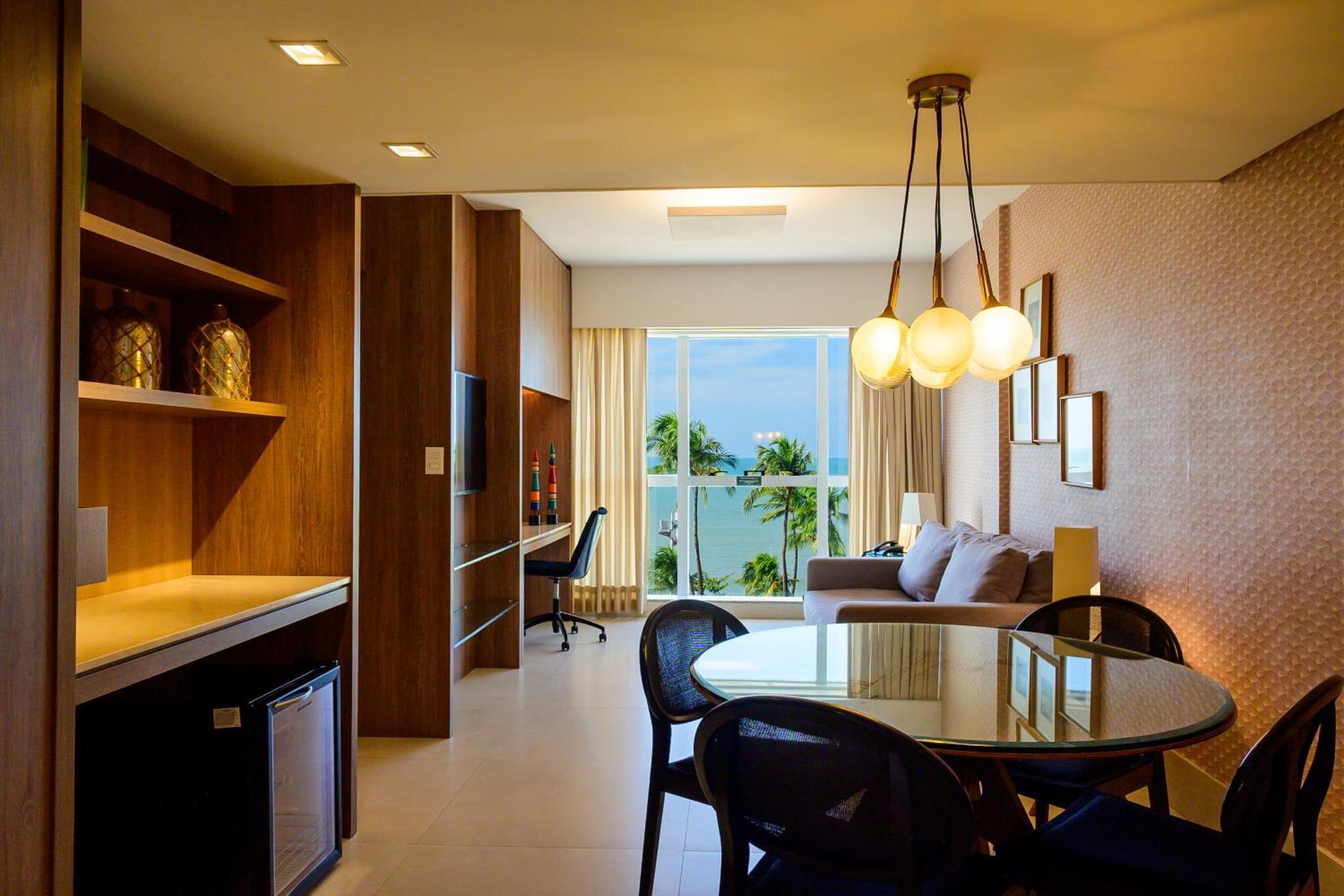 Hotel Beira Mar 4*