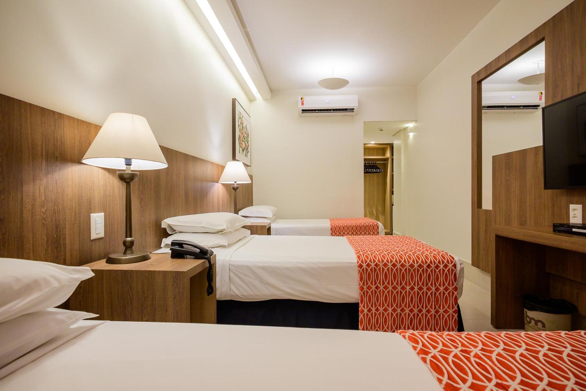 Hotel Beira Mar 4*
